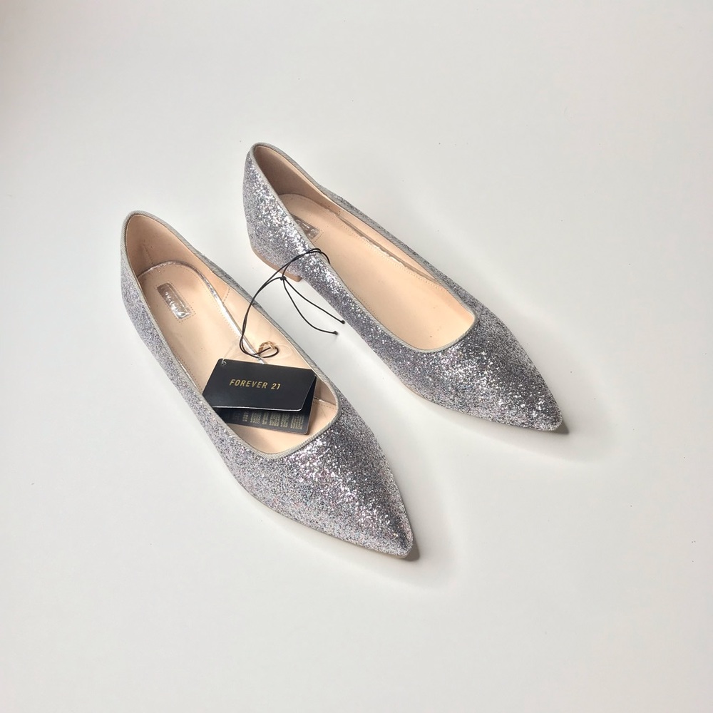 Silver Glitter Pointy Toe Flats Forever 21 Sz 8.5